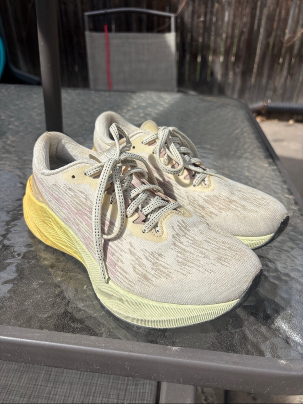 ASICS Novablast